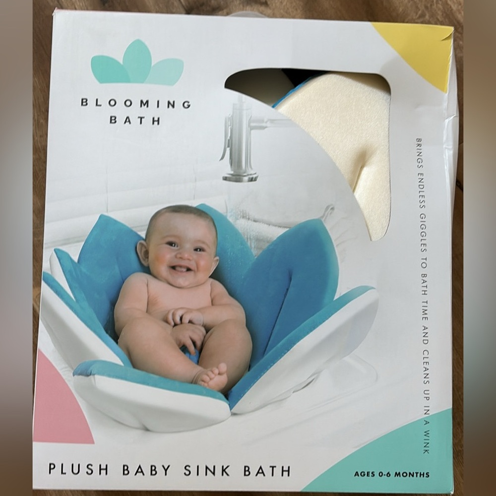 Blooming Bath Blue Flower Baby Bath
